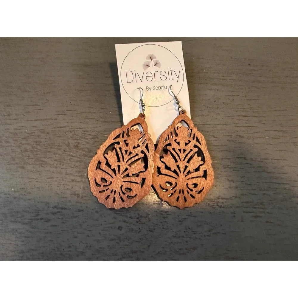 Diversity by Sophia Wood Teardrop Earrings Laser Cut Filigree Brown Boho Dangle